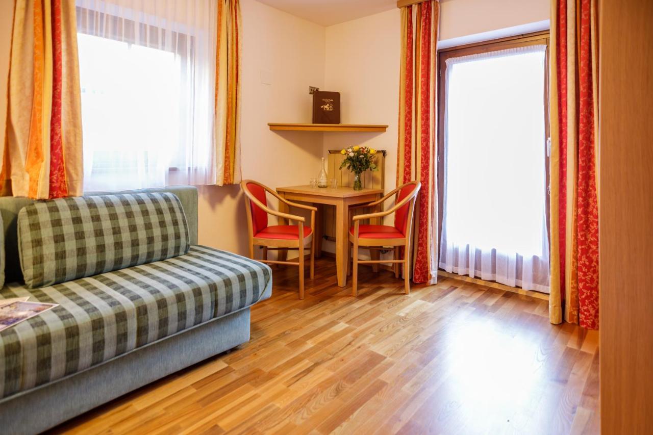 Feriendorf Ponyhof Fusch an der Grossglocknerstrasse Εξωτερικό φωτογραφία